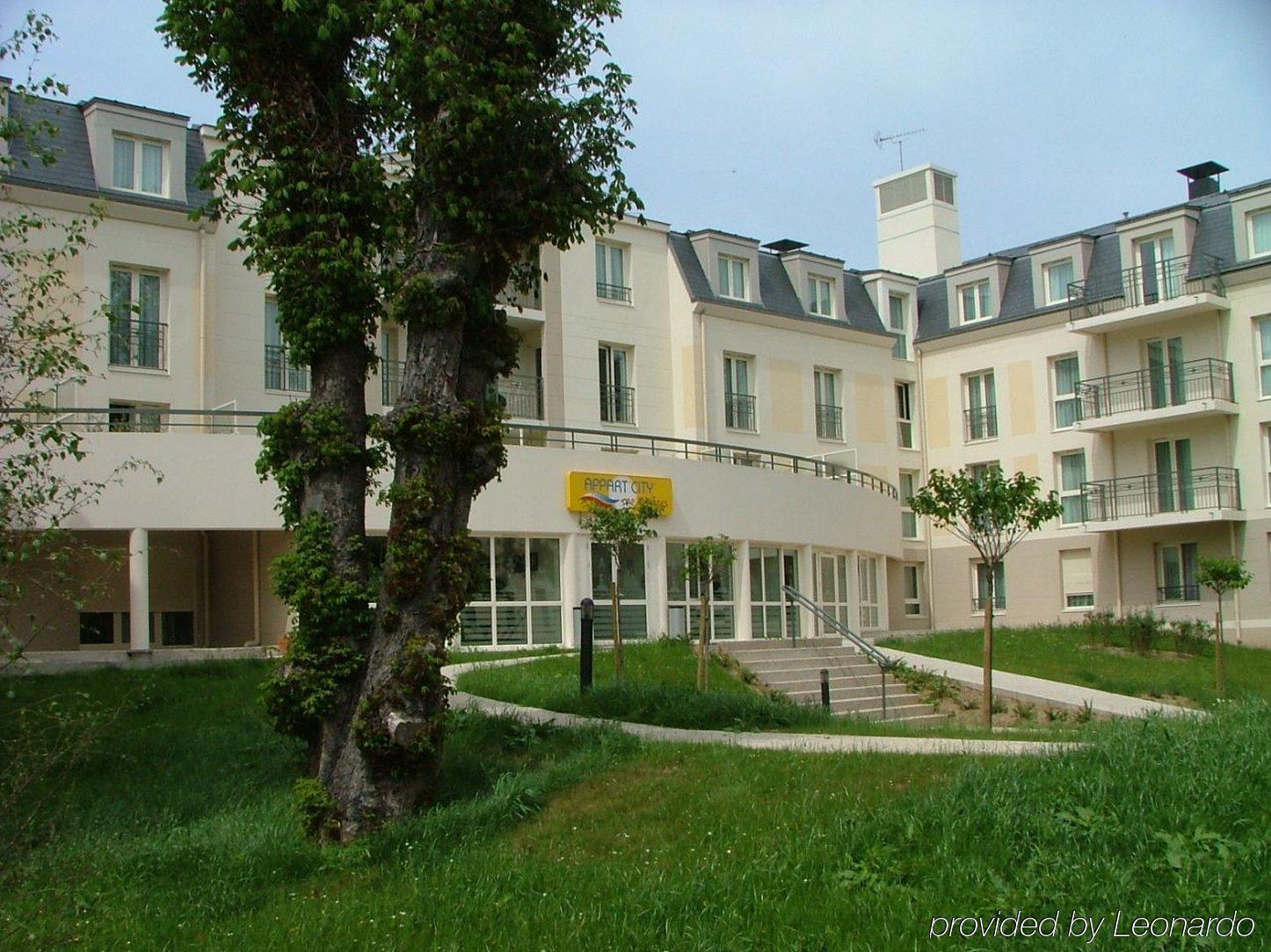 Appart'City Poissy Exterior photo